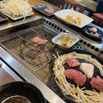 用戶對於まるごと北海道 ジンギスカン店的評論圖