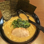 用戶對於横浜家系ラーメン 星家的評論圖
