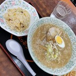 用户对于環七土佐っ子ラーメン的评论图