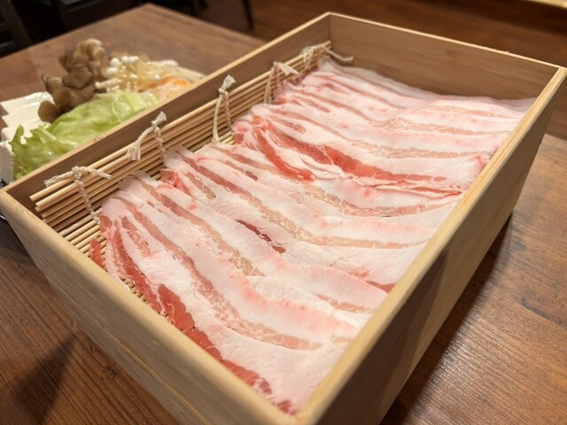 用户对于黒豚しゃぶしゃぶ わっぜ的评论高清图