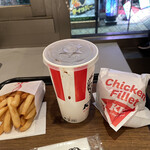 用戶對於ケンタッキーフライドチキン 新橋店的評論圖