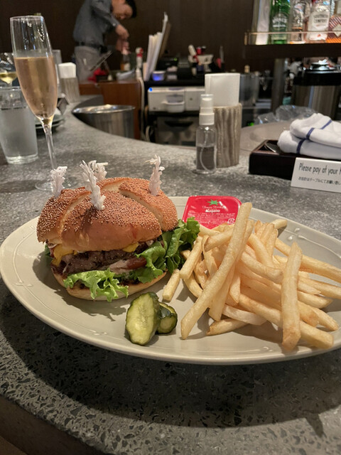 用戶對於tavern on S <es>的評論高清圖
