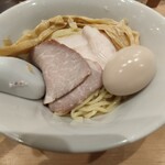 用户对于らぁ麺 はやし田 赤羽店的评论图