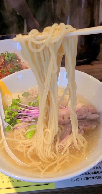 用戶對於塩生姜らー麺専門店 MANNISH 淡路町本店的評論高清圖