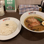 用户对于札幌スープカレー専門店エスパーイトウ 八軒総本店的评论图