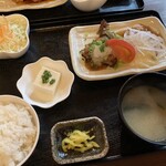 用戶對於優の月的評論圖
