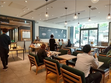 User's review image for カフェ レクセル 御堂筋淀屋橋店