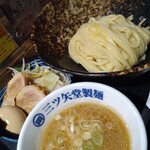 用戶對於三ツ矢堂製麺 中目黒店的評論圖
