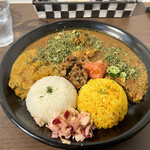 用户对于カオススパイスダイナー 新京極店的评论图