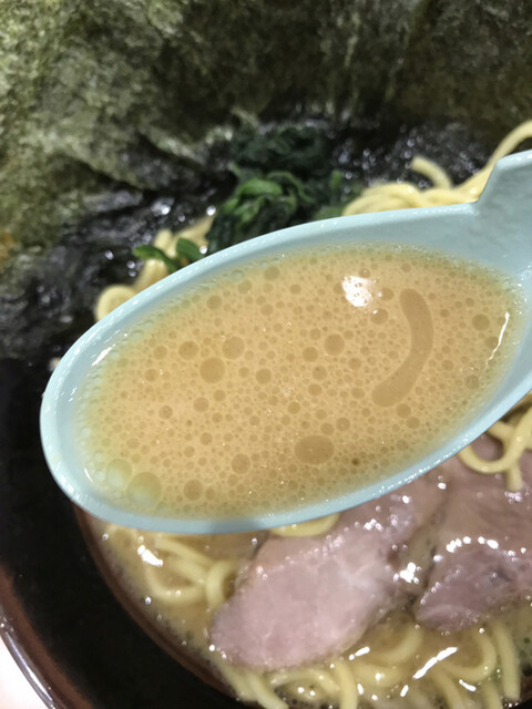 用户对于横浜家系ラーメン 中野家 中野富士見町店的评论高清图