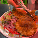 用戶對於台風大飯店的評論圖