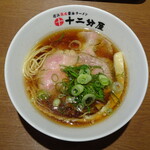 用户对于熟成醤油らーめん 十二分屋 城陽店的评论图