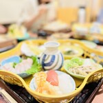 用户对于手打ちうどん 居食屋 凡愚的评论图