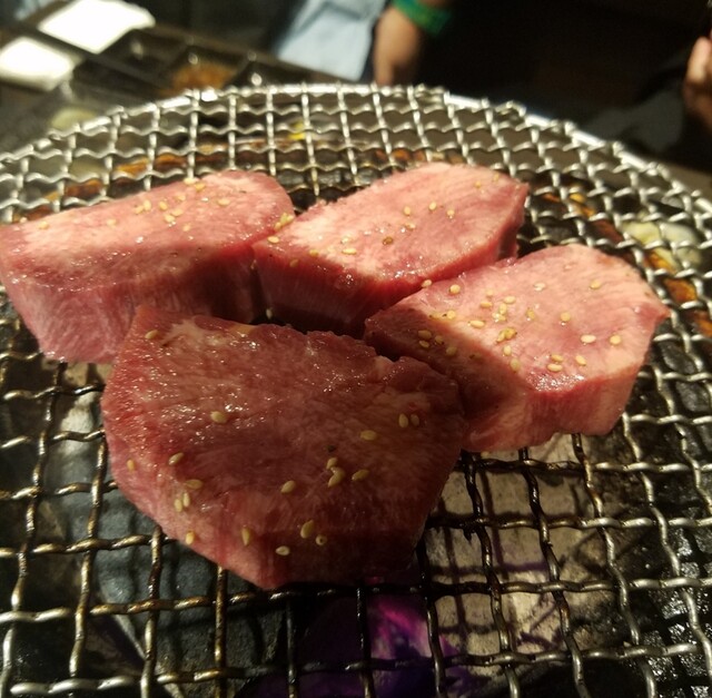 用户对于月島焼肉 牛タン処 兎月的评论高清图