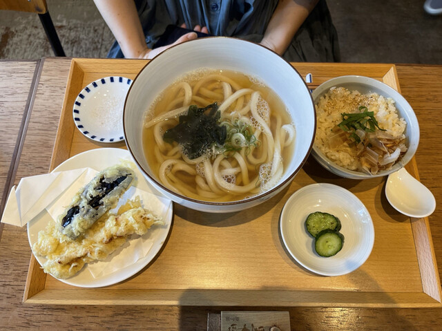 用户对于イカヅチうどん的评论高清图