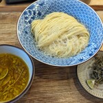用戶對於だしと小麦の可能性的評論圖