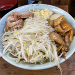 用户对于ラーメン二郎 池袋東口店的评论图