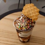 用戶對於夜アイス専門店 真夜中牧場 両国横綱横丁店的評論圖