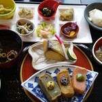 用户对于京鴨一羽買いと京のおばんざい 市場小路 ジェイアール京都伊勢丹店的评论图