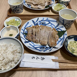 User's review image for あんちすてーき とろろ麦めし 豚丸