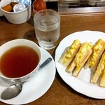 User's review image for CAFE 梅の木