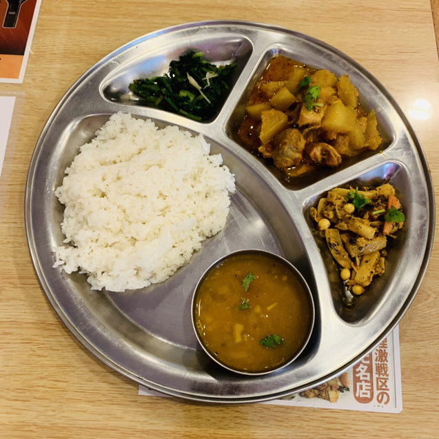 用户对于サンサール 新宿店的评论图