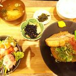 用戶對於酒とめし 錦食堂的評論圖