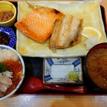 用戶對於朝市お食事処 山三 道下商店的評論圖