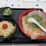 用戶對於ラーメン 横綱 みのおキューズモール店的評論圖