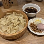 用户对于かね田的评论图
