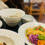用户对于タイ料理 ガパオ的评论图