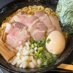 用户对于麺ジャラスK的评论图