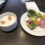 用户对于カフェ ラベンダー的评论图