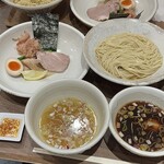 用戶對於Homemade Ramen 麦苗 COREDO室町店的評論圖