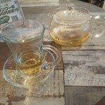用户对于スタジオクートカフェ的评论图