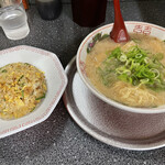 用户对于中華そば笑麺的评论图