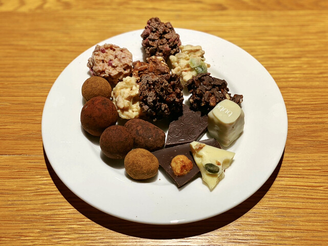 用戶對於bubo BARCELONA 表参道店的評論高清圖