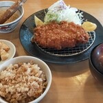 用户对于とんかつ玉藤 千歳店的评论图