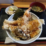 用户对于まことや的评论图