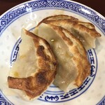 用戶對於鴻龍的評論圖