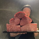 用户对于広尾 焼肉 暴飲暴食的评论图