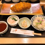 用户对于とんかつKYK ナンバ店的评论图