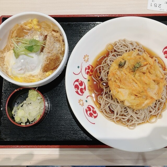 用戶對於いろり庵きらく そば 新高円寺店的評論高清圖