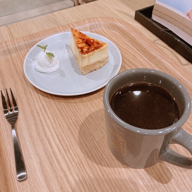 用戶對於LAMP LIGHT BOOKS CAFE的評論高清圖