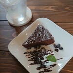 用户对于カフェ ラ リベルテ的评论图
