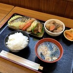 用户对于農村レストラン 筑膳的评论图