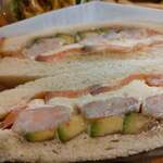 用戶對於淡路坂珈琲 お茶の水店的評論圖