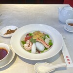 用戶對於新橋亭的評論圖