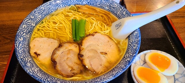 用户对于らぁめん とん平的评论高清图