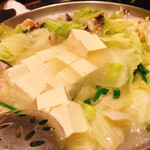 用戶對於水炊き風もつ鍋 もつ彦 心斎橋ヨーロッパ通り店的評論圖